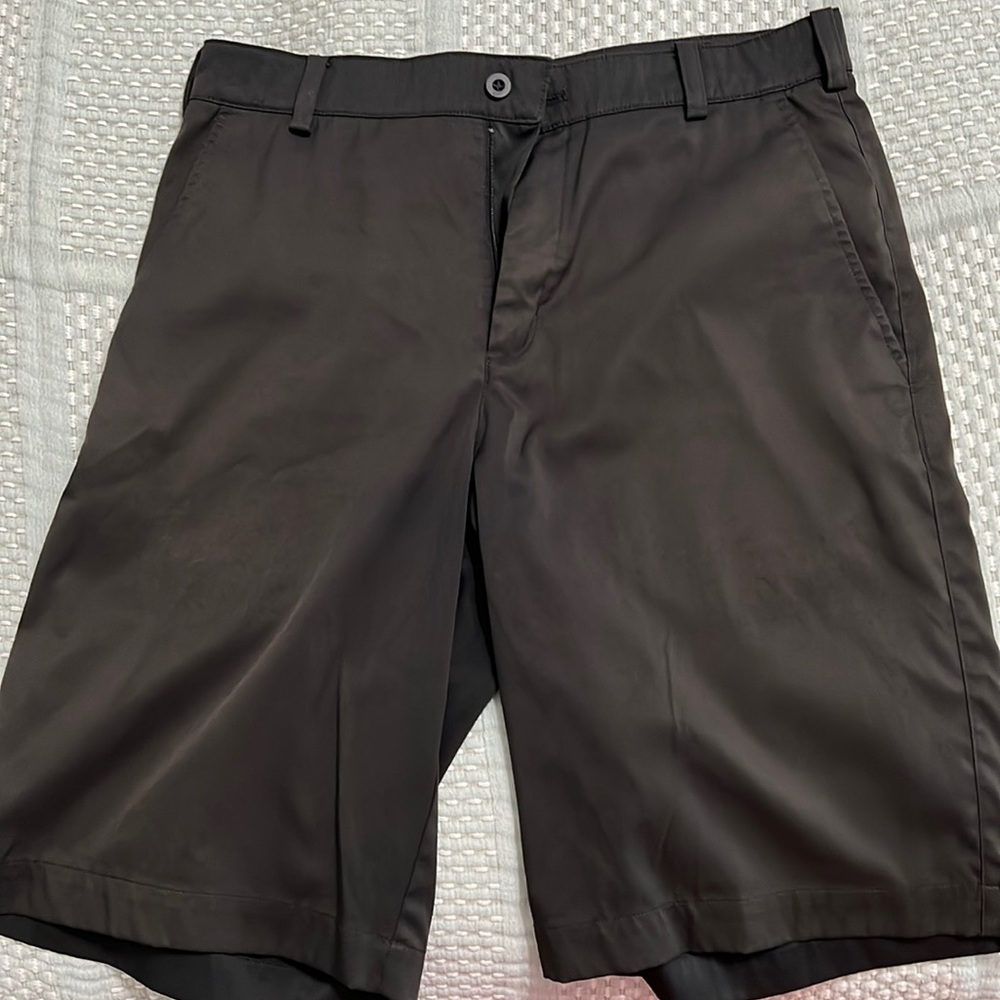 Nike Mens golf shorts